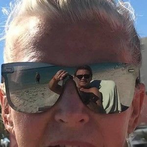 Meet your Posher, Peter